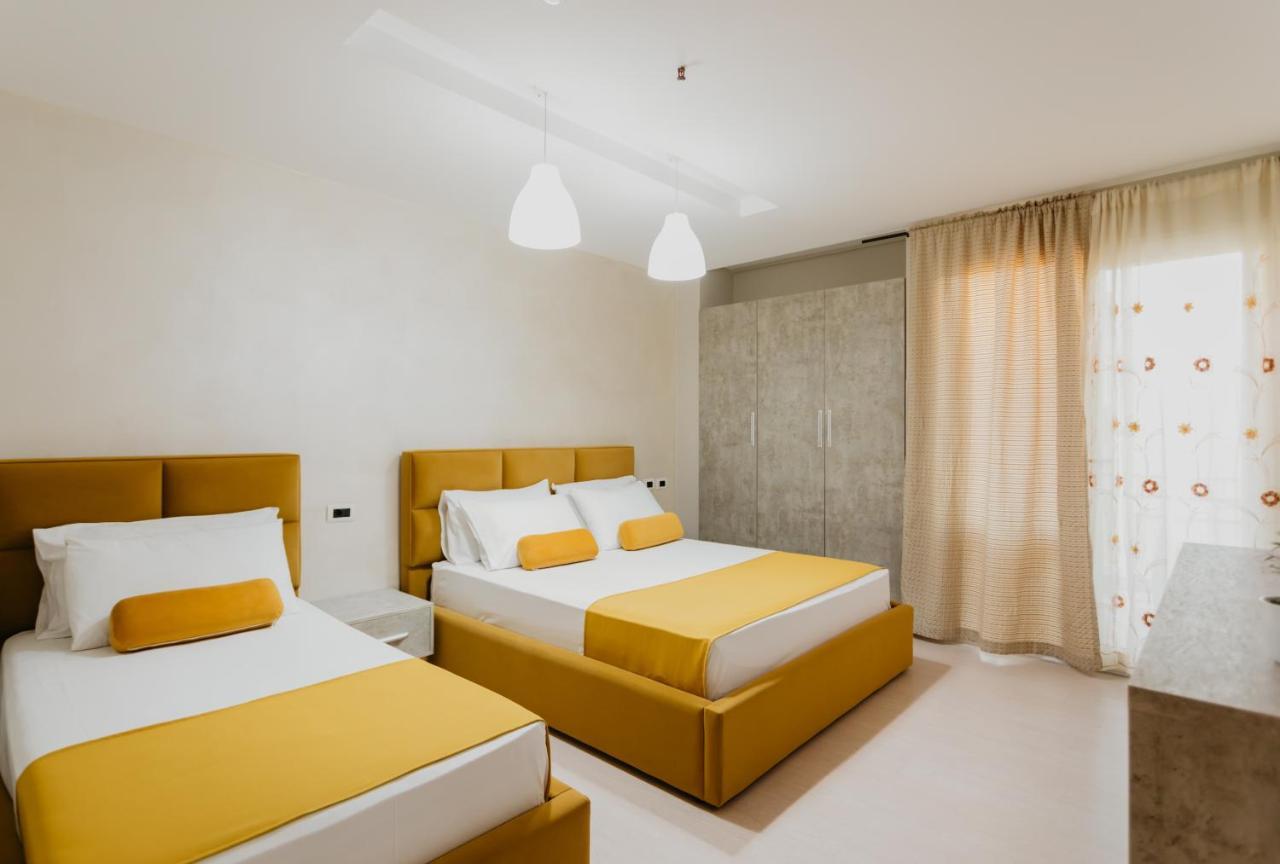 Hotel Miki 4*