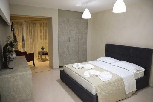 Miki Hotel 4*